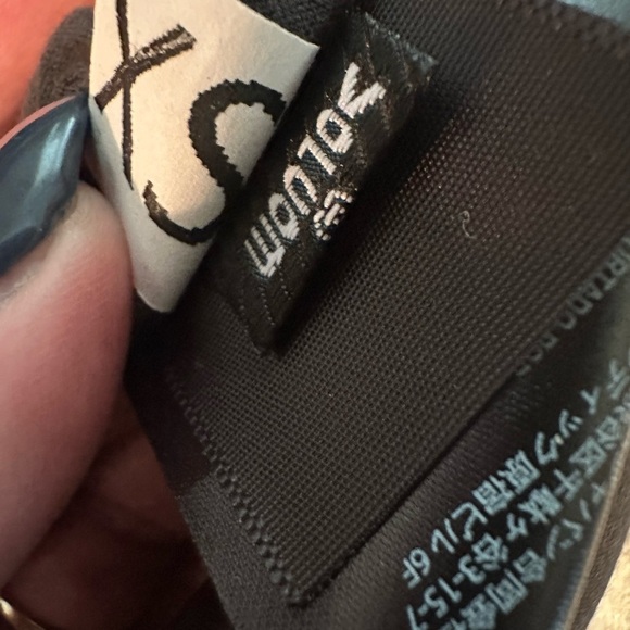 Volcom Black Fitted Short Sleeve Tee - Picture 4 of 5